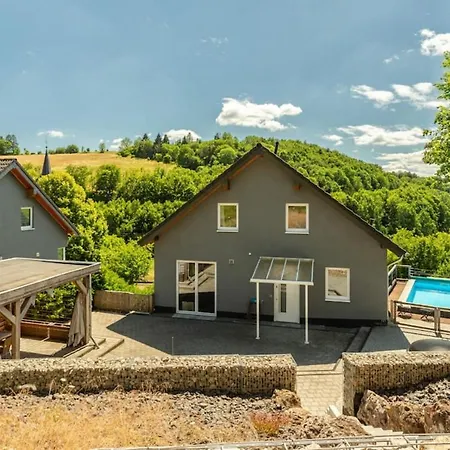 Spacious Sauna Hot Tub Pool Patio Bbq 别墅 *